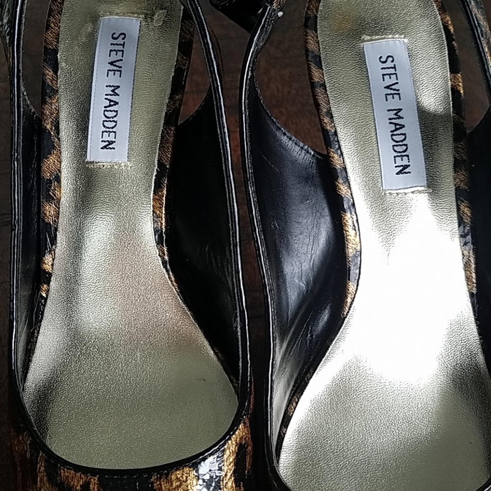 Steve Madden Mevas Leopard Stilleto - Picture 6 of 8